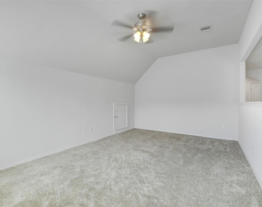 218 Kinnerly Peak Place - Photo Thumbnail 23