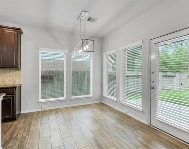 218 Kinnerly Peak Place - Photo Thumbnail 10