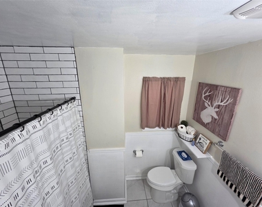 10315 Carthage Drive - Photo Thumbnail 15