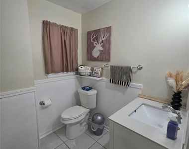 10315 Carthage Drive - Photo Thumbnail 14