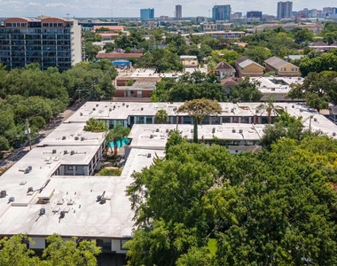 219 Marshall Street - Photo Thumbnail 10