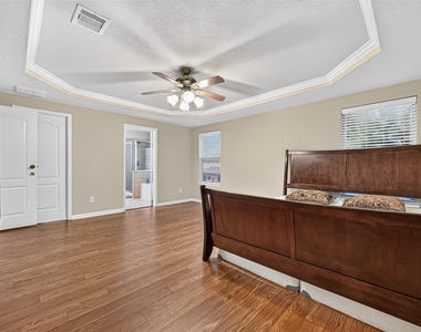 9106 Fuqua Breeze Drive - Photo Thumbnail 29
