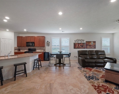 10003 Cimarron Canyon Lane - Photo Thumbnail 11
