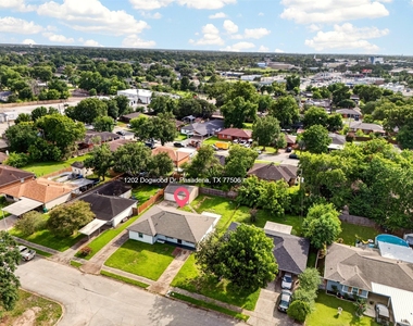 1202 Dogwood Drive - Photo Thumbnail 40