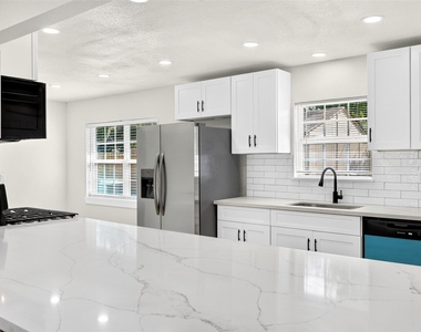 1202 Dogwood Drive - Photo Thumbnail 17