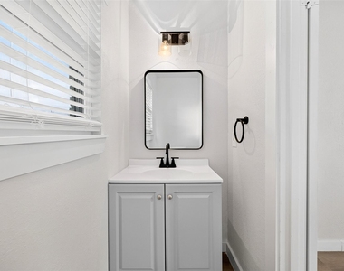 1202 Dogwood Drive - Photo Thumbnail 27