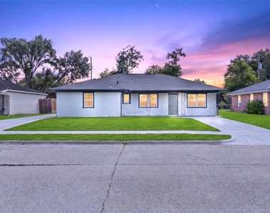 1202 Dogwood Drive - Photo Thumbnail 3