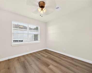 1202 Dogwood Drive - Photo Thumbnail 29