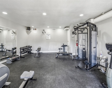 2100 Tanglewilde Street - Photo Thumbnail 15