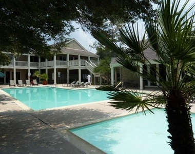 2100 Tanglewilde Street - Photo Thumbnail 13