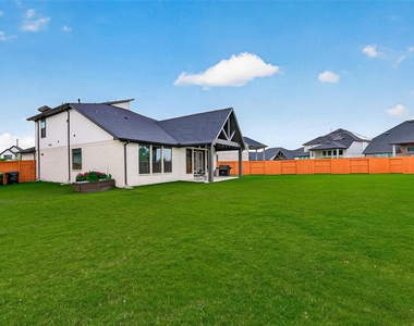 29746 Bur Creek Lane - Photo Thumbnail 48