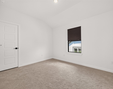 29746 Bur Creek Lane - Photo Thumbnail 39