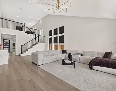 29746 Bur Creek Lane - Photo Thumbnail 12
