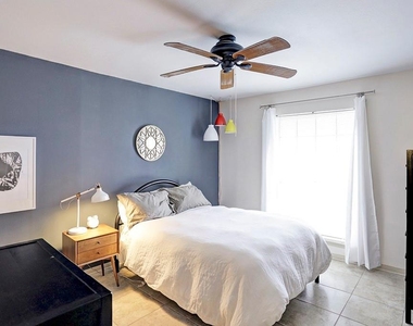 2507 Montrose Boulevard - Photo Thumbnail 4