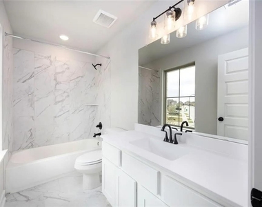 24130 Elkhorn Glen Lane - Photo Thumbnail 30