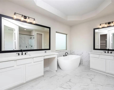 24130 Elkhorn Glen Lane - Photo Thumbnail 17