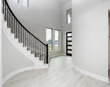 24130 Elkhorn Glen Lane - Photo Thumbnail 3