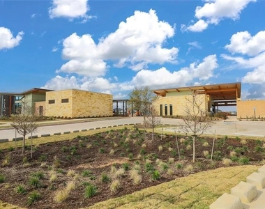 24130 Elkhorn Glen Lane - Photo Thumbnail 33