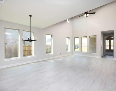 24130 Elkhorn Glen Lane - Photo Thumbnail 5