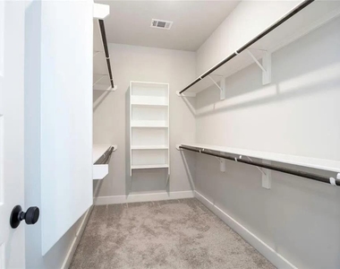 24130 Elkhorn Glen Lane - Photo Thumbnail 20