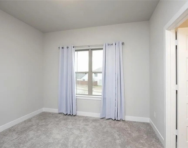 24130 Elkhorn Glen Lane - Photo Thumbnail 27