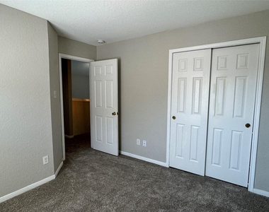 19543 Clevera Walk Lane - Photo Thumbnail 40