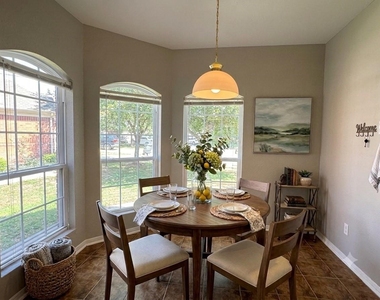 19543 Clevera Walk Lane - Photo Thumbnail 13