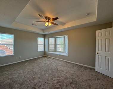 19543 Clevera Walk Lane - Photo Thumbnail 30