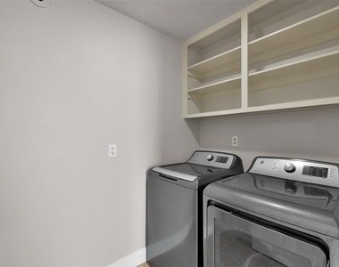 100 Harbour Town Drive - Photo Thumbnail 23