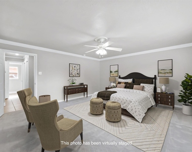 100 Harbour Town Drive - Photo Thumbnail 9