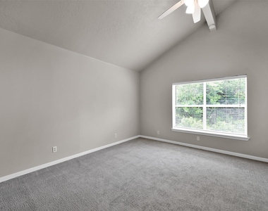 100 Harbour Town Drive - Photo Thumbnail 21