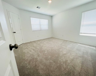 14507 Boyton Hollow Trace - Photo Thumbnail 11