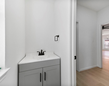 1414 Bluestone Drive - Photo Thumbnail 29