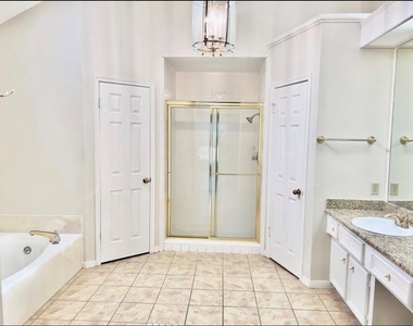 22527 Wildwood Grove Drive - Photo Thumbnail 19
