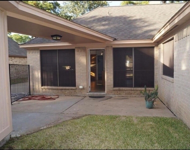 22527 Wildwood Grove Drive - Photo Thumbnail 23