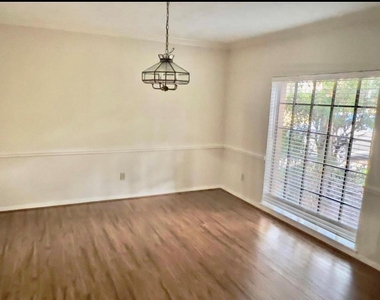 22527 Wildwood Grove Drive - Photo Thumbnail 10