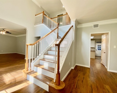 6315 Holly Canyon Court - Photo Thumbnail 23
