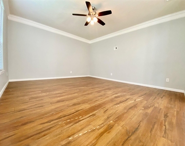 6315 Holly Canyon Court - Photo Thumbnail 6