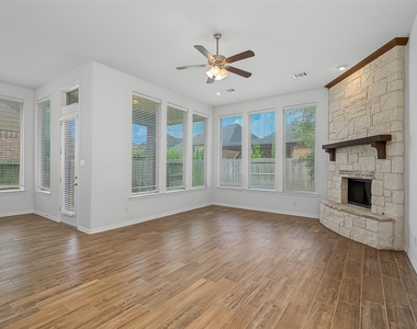 27215 Symphony Creek Lane - Photo Thumbnail 3