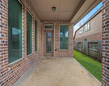 27215 Symphony Creek Lane - Photo Thumbnail 47