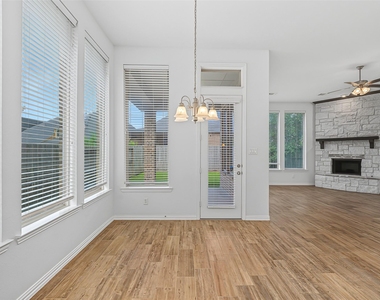 27215 Symphony Creek Lane - Photo Thumbnail 26