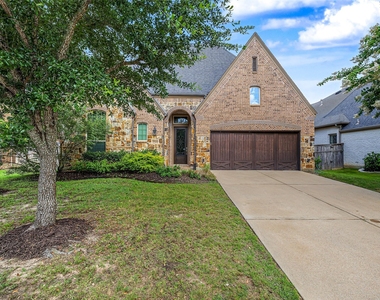 27215 Symphony Creek Lane - Photo Thumbnail 14