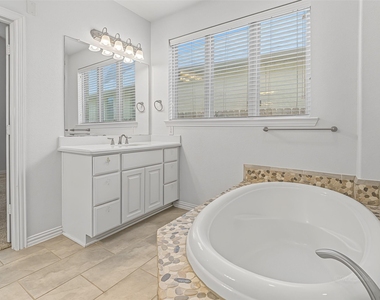 27215 Symphony Creek Lane - Photo Thumbnail 33