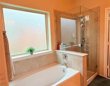 20703 Winghaven Drive - Photo Thumbnail 12