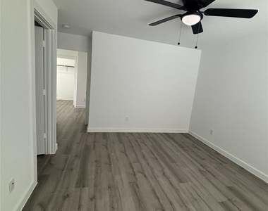 7311 Wileyvale Road - Photo Thumbnail 12