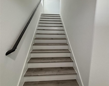 7311 Wileyvale Road - Photo Thumbnail 10