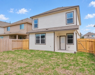 24519 Lorenzo Glaze Trail - Photo Thumbnail 22