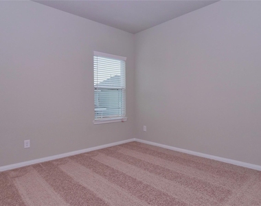 24519 Lorenzo Glaze Trail - Photo Thumbnail 11