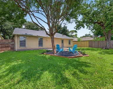 2450 Long Reach Drive - Photo Thumbnail 19