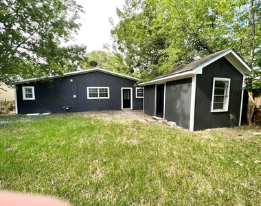 2107 Garvey Drive - Photo Thumbnail 33